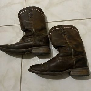 Ariat unbrindled womens 7b cowboy boots